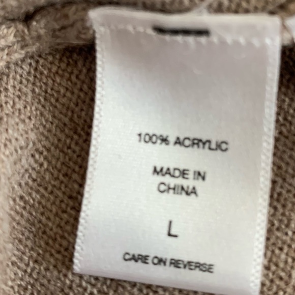 New York & Company basics simple sweater - Picture 7 of 7